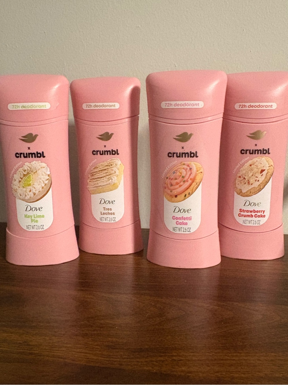 🍪 Crumbl x Dove Limited Edition 72H Deodorant Set of 4 – NEW 🩷